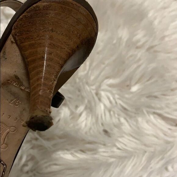 CELINE OPEN TOE STRAPPY LEATHER SANDALS SIZE 37 - Picture 6 of 7